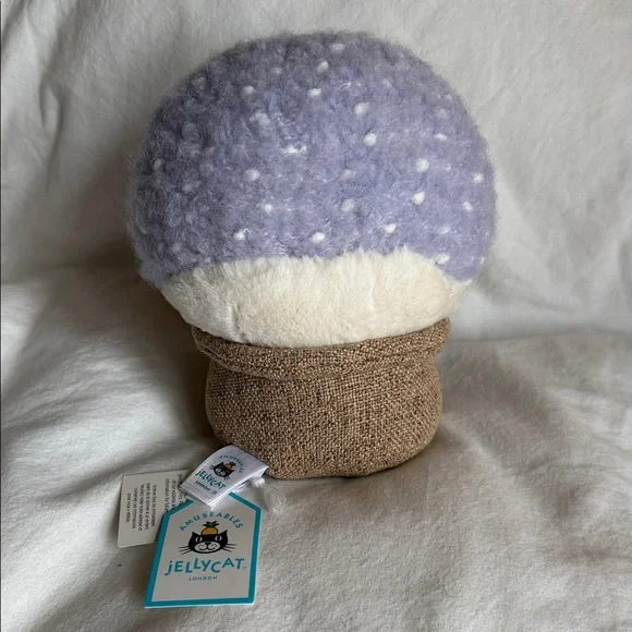 NWT Jellycat Amuseables Snow Globe - Picture 4 of 8